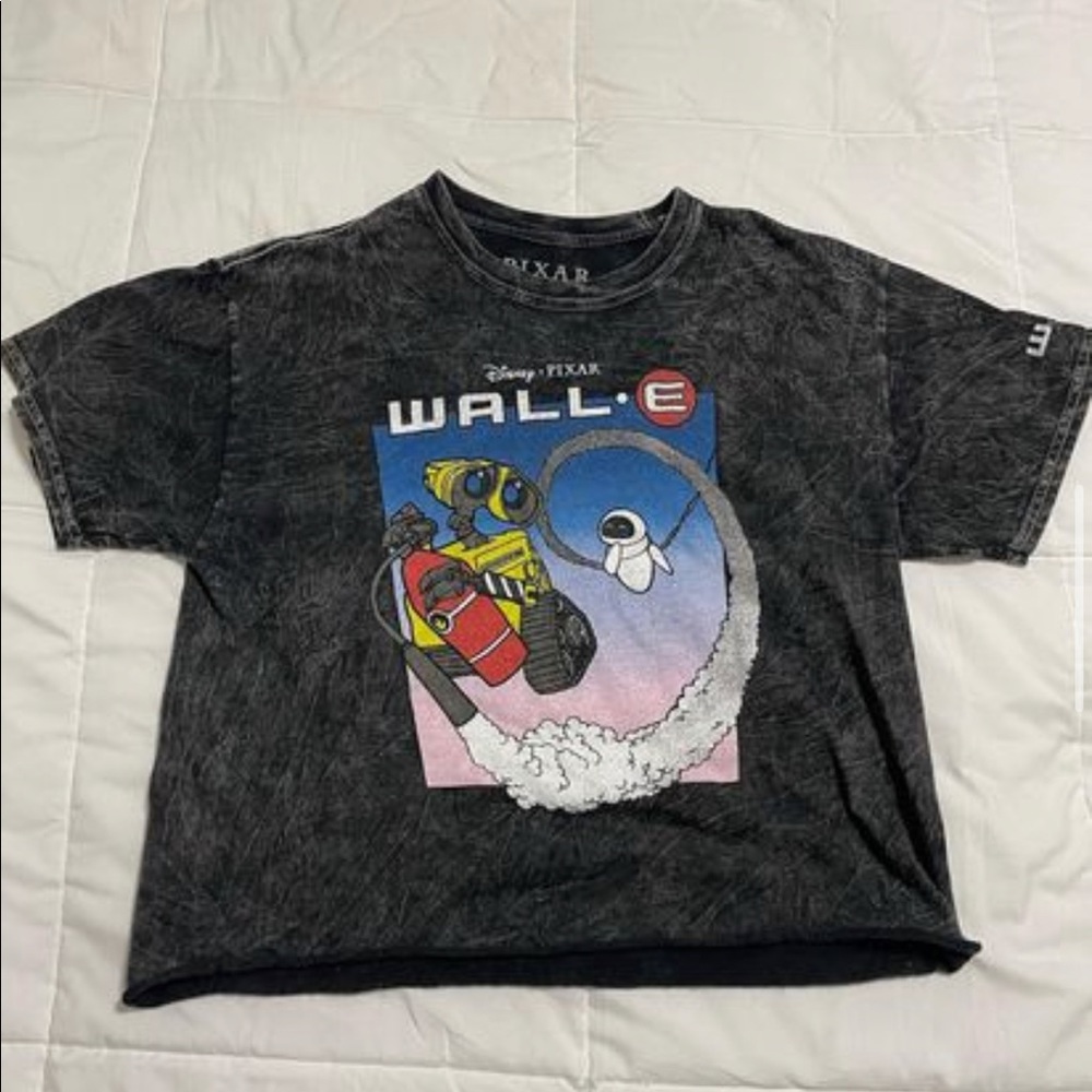 Walle Pixar shirt size small